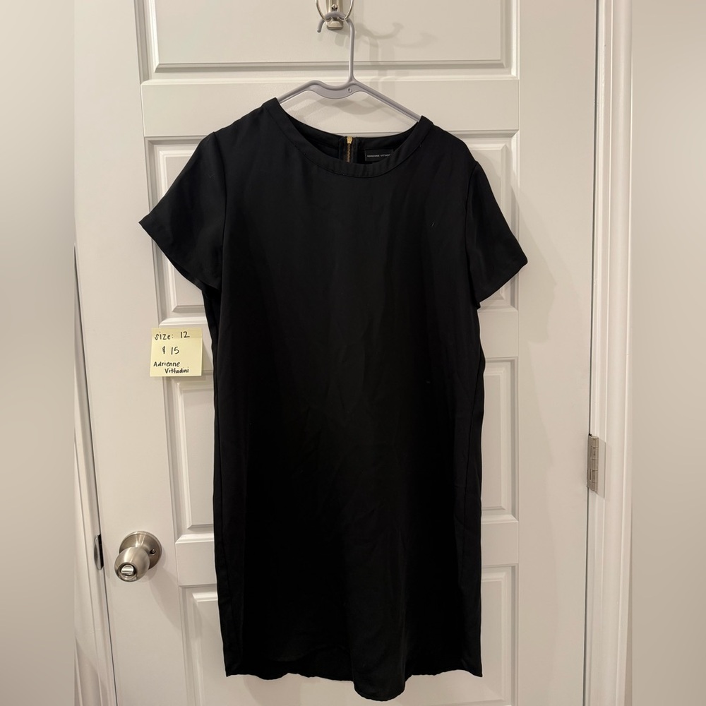 Black Short Sleeve Sheath Dress | Adrienne Vittadini